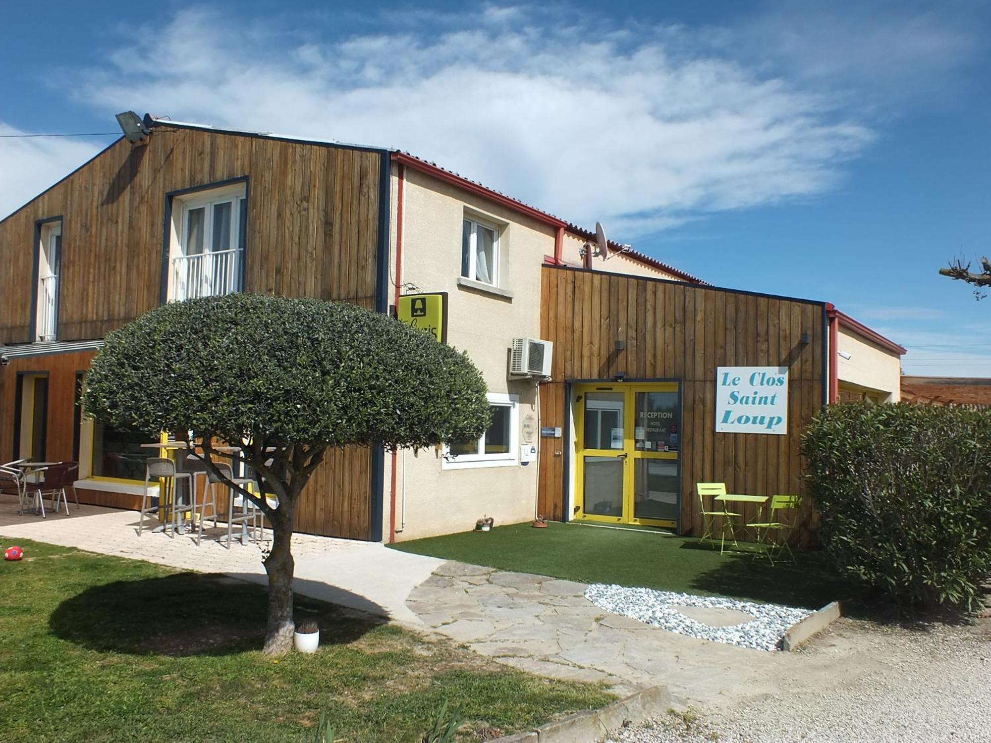 Logis Hotel Restaurant Le Clos Saint Loup Bram Exterior photo